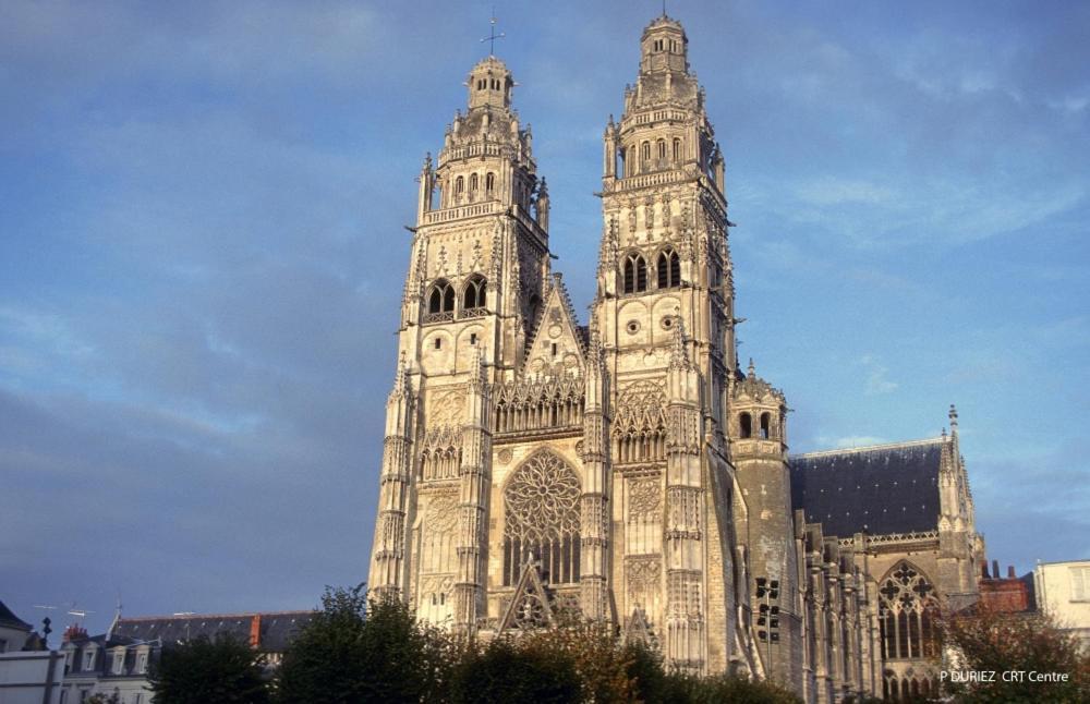 Le Saint Martin / Cathedrale Apartment Tours Luaran gambar