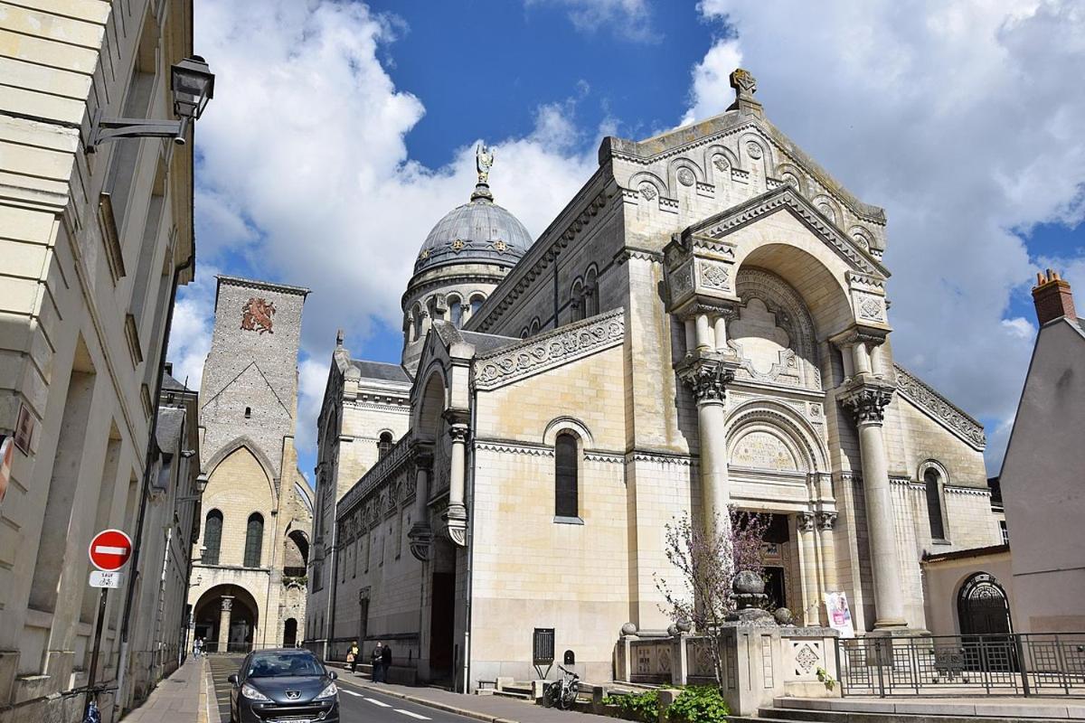 Le Saint Martin / Cathedrale Apartment Tours Luaran gambar